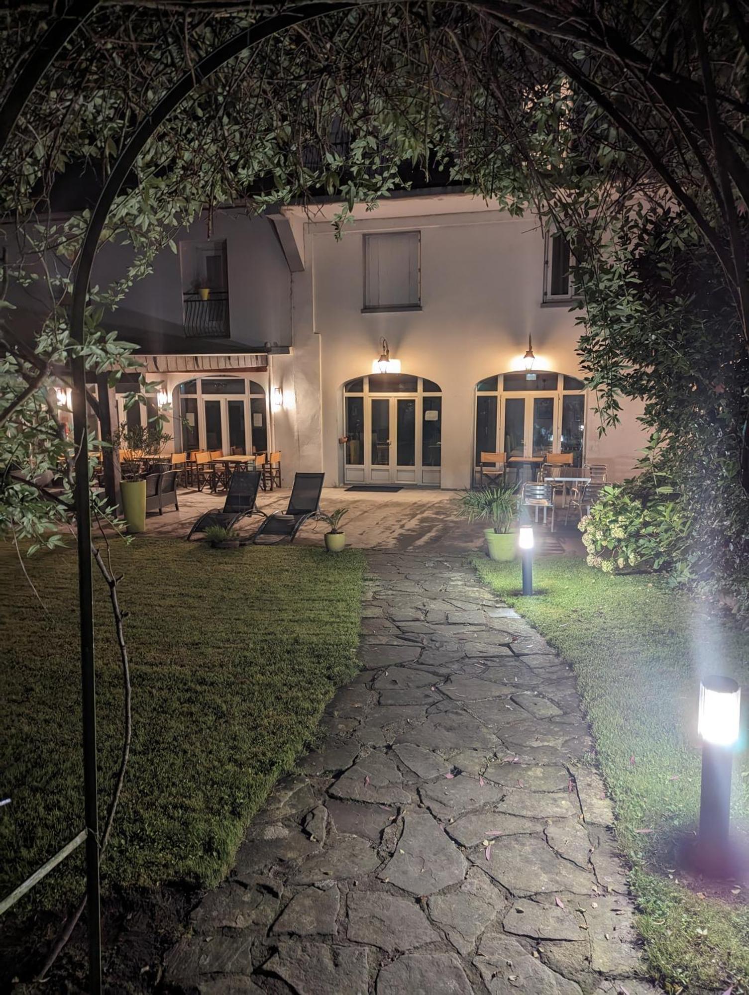 Hôtel de l'Ours Arette Exterior foto